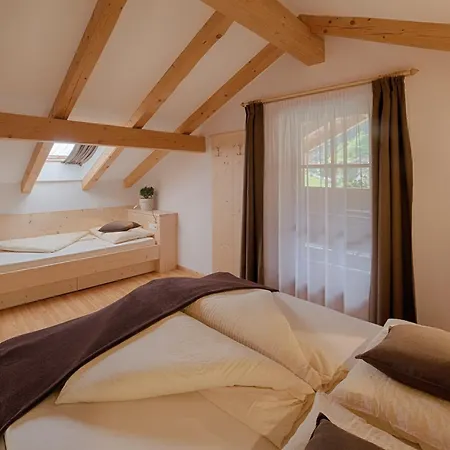 Apartment & Wellness Loefflerblick Cadipietra