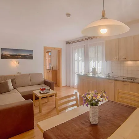 & Wellness Loefflerblick Apartment *